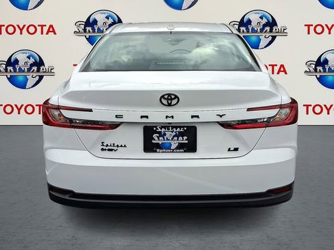 New 2026 Toyota Camry LE w/ Convenience Package FWD image 8