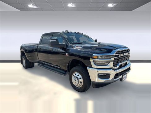 New 2025 RAM 3500 Tradesman image 7