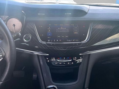 Used 2025 Cadillac XT6 Premium Luxury FWD image 8