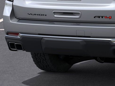 New 2026 GMC Yukon AT4 w/ AT4 Premium Plus Package AWD/4WD image 14