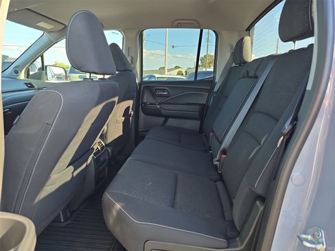 Used 2023 Honda Ridgeline Sport image 13