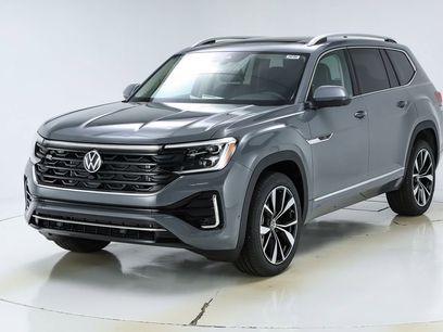 New 2026 Volkswagen Atlas SEL Premium R-Line