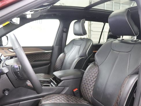 Used 2023 Jeep Grand Cherokee L Summit w/ Advanced Protech Group IV AWD/4WD image 14
