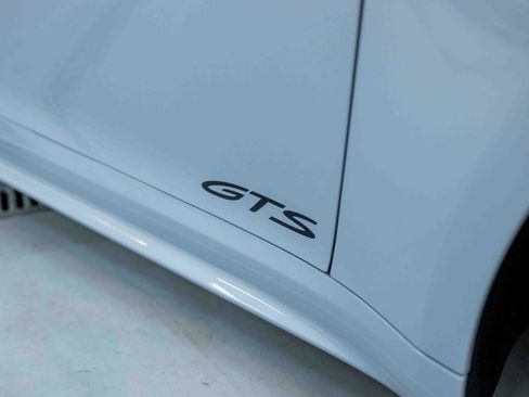 Used 2024 Porsche 911 Carrera GTS image 20
