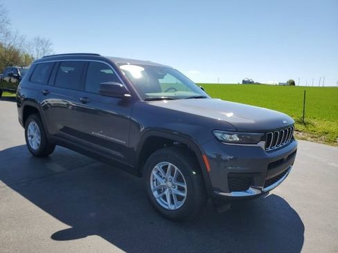 Used 2025 Jeep Grand Cherokee L Laredo w/ Luxury Tech Group I AWD/4WD image 7
