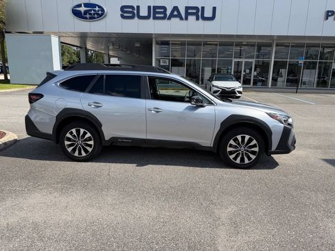 Used 2024 Subaru Outback Limited XT AWD/4WD image 2