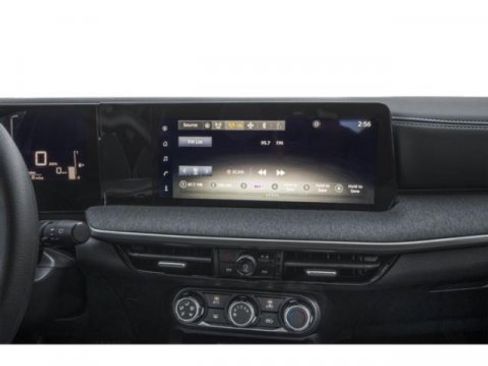 Certified 2025 Nissan Kicks SV w/ Charging Package image 12