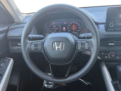 Used 2023 Honda Accord EX image 12