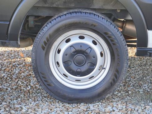 Used 2020 Ford Transit 250 Low Roof image 12