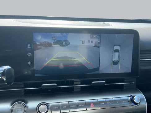 Used 2024 Hyundai Kona Limited FWD image 26