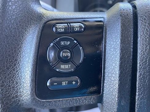 Used 2014 Ford F550 2WD Regular Cab Super Duty image 18