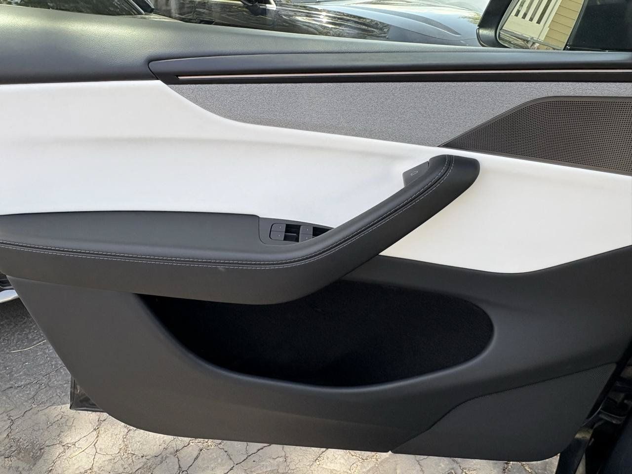 Used 2026 Tesla Model Y Long Range RWD image 13