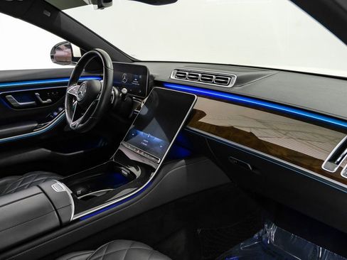 Used 2022 Mercedes-Benz S 580 4MATIC Sedan image 10