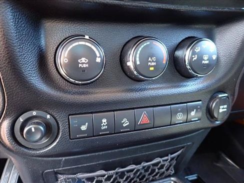 Used 2013 Jeep Wrangler Sahara w/ Dual Top Group AWD/4WD image 16