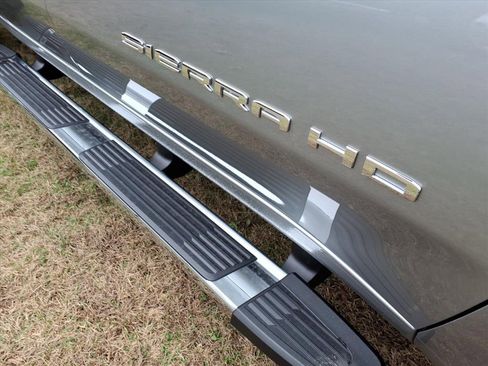 New 2026 GMC Sierra 3500 SLE w/ SLE Value Package image 11