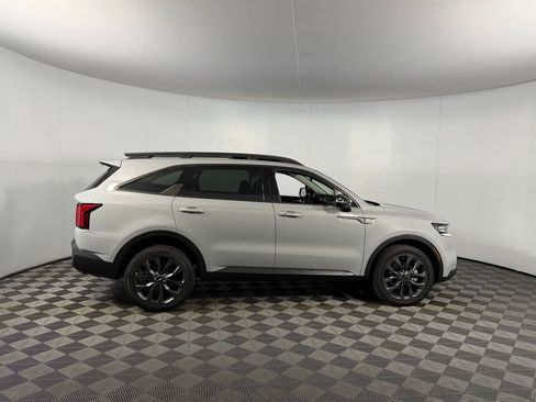 Used 2023 Kia Sorento SX Prestige AWD/4WD image 4