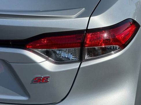 Certified 2024 Toyota Corolla SE FWD image 31