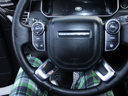 Used 2016 Land Rover Range Rover image 16