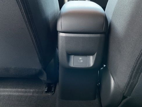 New 2025 Nissan Versa SV w/ Trunk Package image 17