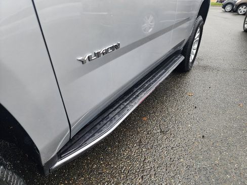 Used 2019 GMC Yukon SLT image 46