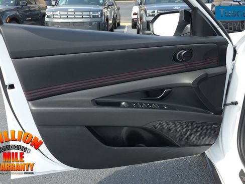 Used 2025 Hyundai Elantra N Line FWD image 12
