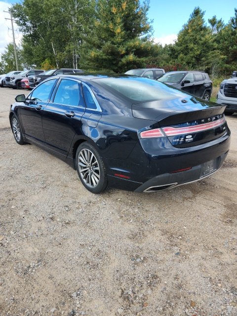 Used 2020 Lincoln MKZ FWD image 5