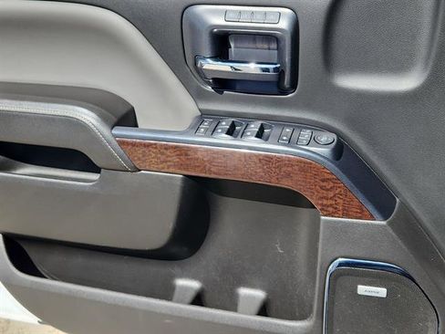 Used 2018 GMC Sierra 2500 SLT w/ Duramax Plus Package image 7