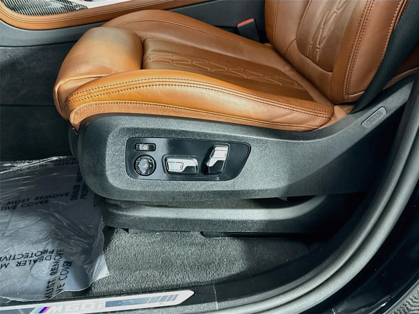 Used 2025 BMW X7 M60i AWD/4WD image 22