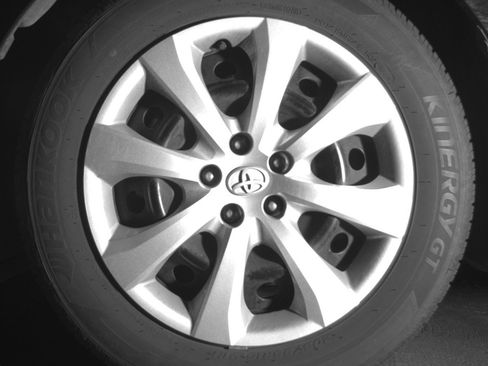 Used 2025 Toyota Corolla LE FWD image 12