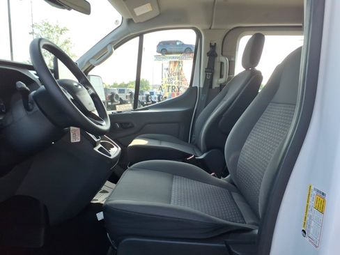 Used 2024 Ford Transit 350 XLT RWD image 10