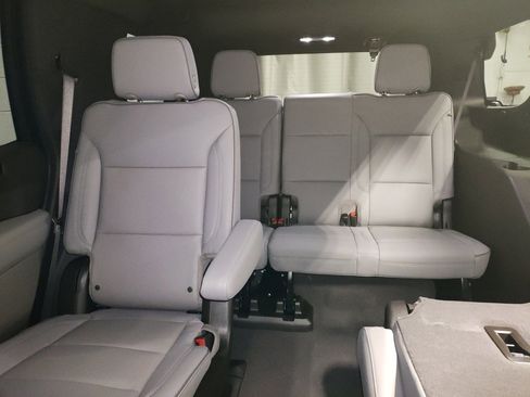 New 2026 GMC Yukon Elevation image 29