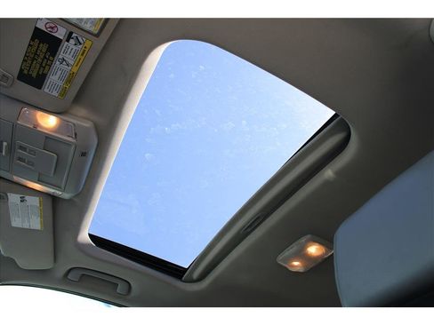 Used 2017 Toyota Tundra Limited image 33