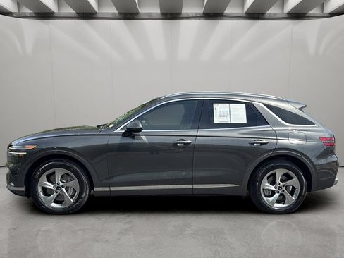 Certified 2026 Genesis GV70 2.5T AWD/4WD image 2