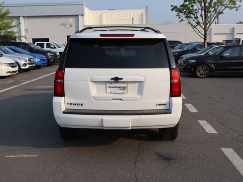 Used 2018 Chevrolet Tahoe Premier RWD image 9