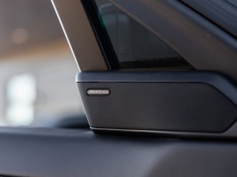 Used 2024 Land Rover Range Rover Sport Dynamic SE image 16