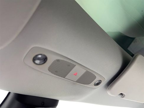 Used 2021 Tesla Model 3 Performance image 71