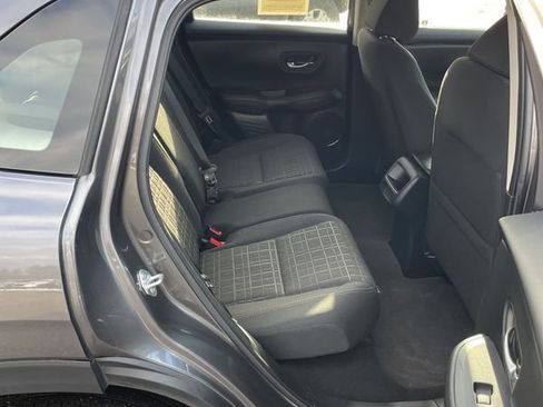 Used 2024 Honda HR-V LX image 27