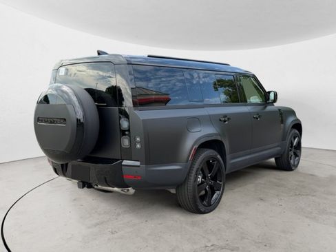New 2026 Land Rover Defender 130 S AWD/4WD image 4