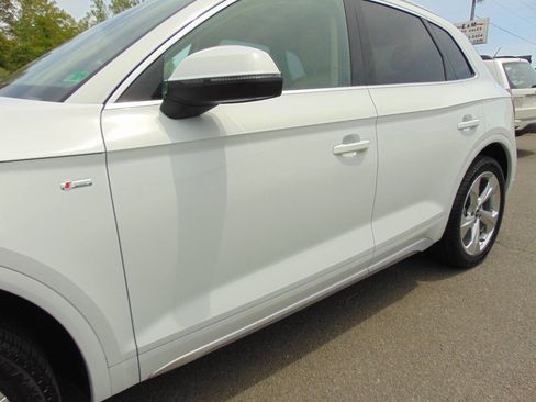 Used 2022 Audi Q5 2.0T Premium Plus w/ Premium Plus Package image 29