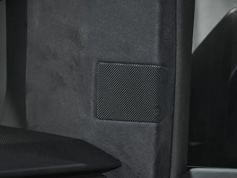 Used 2025 Tesla Cybertruck AWD Crew Cab image 36