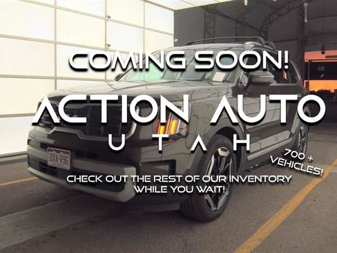 Used 2025 Kia Telluride S image 1