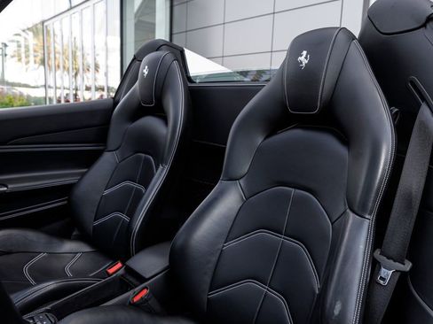 Used 2019 Ferrari 488 Spider RWD image 24