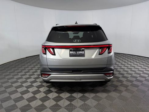 Used 2025 Hyundai Tucson Limited image 6