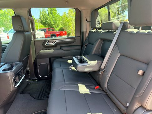 New 2026 Chevrolet Silverado 2500 LTZ w/ Trail Boss Package AWD/4WD image 9
