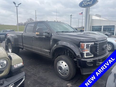 Used 2020 Ford F450 Platinum w/ Snow Plow Prep Package image 2