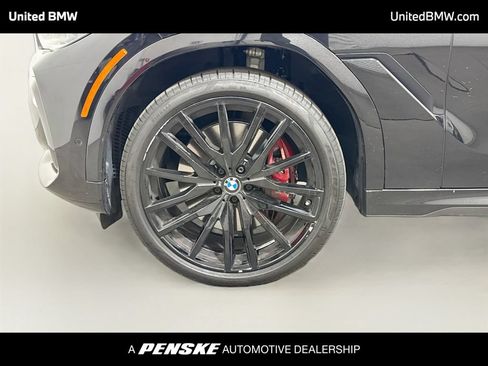 Used 2022 BMW X6 M50i w/ Executive Package AWD/4WD image 9