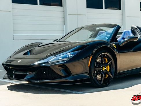 Used 2022 Ferrari F8 Tributo image 73