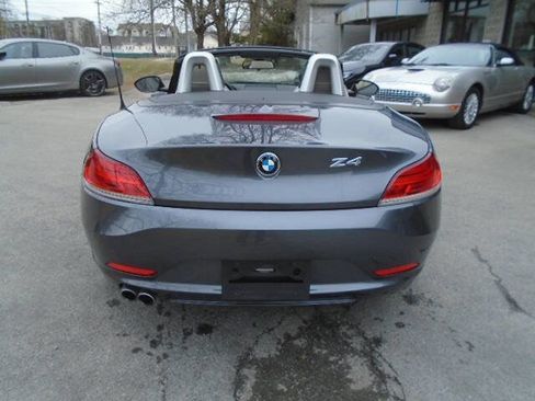 Used 2015 BMW Z4 sDrive28i image 5
