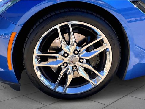 Used 2019 Chevrolet Corvette Stingray Coupe image 7