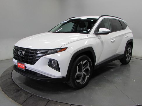 Used 2023 Hyundai Tucson SEL w/ Convenience Package AWD/4WD image 3